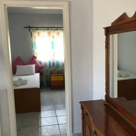 Appartement Nymfes House 3