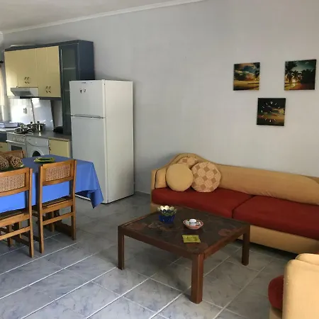 Appartement Nymfes House 3 *