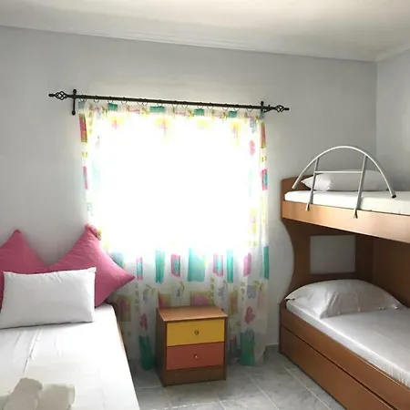 Appartement Nymfes House 3