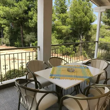 Appartement Nymfes House 3 *